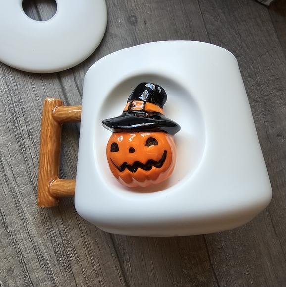 3D Ceramic Pumpkin Head Mug With Lid And Spoon - Picture 2 of 5